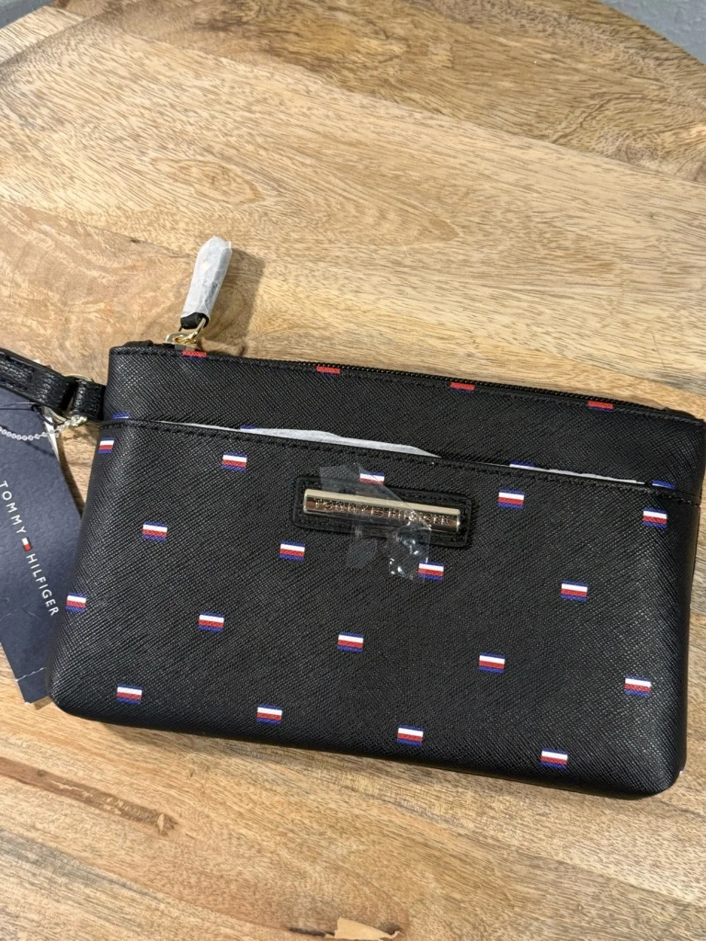 Tommy Hilfiger Black Wristlet with Flag Dot Print NWT - Picture 8 of 10